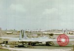 Standbild B-29 Superfortresses im Pazifik während Zweiten Weltkrieg Saipan Marianen, 1945, aus Sekunde 15 historischem Filmmaterial Videoclip 65675023220