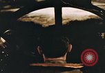 Standbild Ansicht von B-29 Cockpit bei der Landung Guam Marianen, 1945, aus Sekunde 31 historischem Filmmaterial Videoclip 65675023221