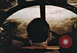 Standbild Ansicht von B-29 Cockpit bei der Landung Guam Marianen, 1945, aus Sekunde 37 historischem Filmmaterial Videoclip 65675023221
