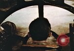 Standbild Ansicht von B-29 Cockpit bei der Landung Guam Marianen, 1945, aus Sekunde 40 historischem Filmmaterial Videoclip 65675023221