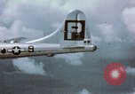 Standbild B-29 von 39th Bomb Group Guam Marianen, 1945, aus Sekunde 9 historischem Filmmaterial Videoclip 65675023223