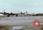 Standbild B-29 Superfortress Saipan Marianen, 1945, aus Sekunde 14 historischem Filmmaterial Videoclip 65675023224