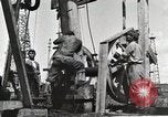 Standbild Akita Ölfeld Yabase Japan, 1947, aus Sekunde 31 historischem Filmmaterial Videoclip 65675023226