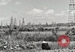 Standbild Akita Ölfeld Yabase Japan, 1947, aus Sekunde 11 historischem Filmmaterial Videoclip 65675023227