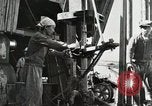 Standbild Akita Ölfeld Yabase Japan, 1947, aus Sekunde 16 historischem Filmmaterial Videoclip 65675023229