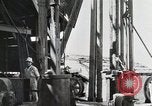 Standbild Akita Ölfeld Yabase Japan, 1947, aus Sekunde 27 historischem Filmmaterial Videoclip 65675023229