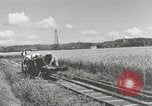 Standbild Akita Ölfeld Yabase Japan, 1947, aus Sekunde 40 historischem Filmmaterial Videoclip 65675023229