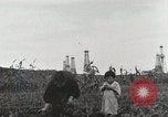 Standbild Akita Ölfeld Yabase Japan, 1947, aus Sekunde 49 historischem Filmmaterial Videoclip 65675023231