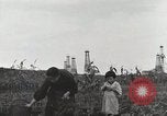 Standbild Akita Ölfeld Yabase Japan, 1947, aus Sekunde 50 historischem Filmmaterial Videoclip 65675023231
