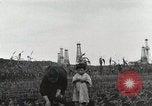 Standbild Akita Ölfeld Yabase Japan, 1947, aus Sekunde 55 historischem Filmmaterial Videoclip 65675023231