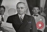 Image Le président Truman annonce le Japon abandon Washington DC USA, 1945, de la seconde 21 séquences d'archives historiques vidéo 65675023237