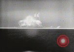 Image explosion d'une bombe atomique New Mexico United States USA, 1945, de la seconde 12 séquences d'archives historiques vidéo 65675023238