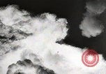 Image explosion d'une bombe atomique New Mexico United States USA, 1945, de la seconde 23 séquences d'archives historiques vidéo 65675023238