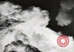 Image explosion d'une bombe atomique New Mexico United States USA, 1945, de la seconde 24 séquences d'archives historiques vidéo 65675023238