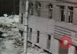 Image endommagé ville Tokyo Japon, 1945, de la seconde 4 séquences d'archives historiques vidéo 65675023242