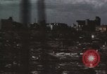 Image endommagé ville Tokyo Japon, 1945, de la seconde 49 séquences d'archives historiques vidéo 65675023242