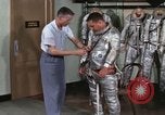 Immagine di Astronauta Virgil Grissom United States USA, 1960, secondo 45 filmato di repertorio 65675023292