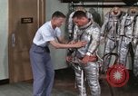 Immagine di Astronauta Virgil Grissom United States USA, 1960, secondo 46 filmato di repertorio 65675023292