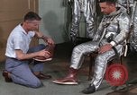 Immagine di Astronauta Virgil Grissom United States USA, 1960, secondo 56 filmato di repertorio 65675023292