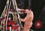 Immagine di Astronaut Alan Shepard United States USA, 1960, secondo 52 filmato di repertorio 65675023300
