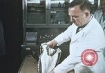 Image chimpanzé pour vaisseaux spatiaux testing United States USA, 1960, de la seconde 10 séquences d'archives historiques vidéo 65675023323