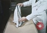 Image chimpanzé pour vaisseaux spatiaux testing United States USA, 1960, de la seconde 19 séquences d'archives historiques vidéo 65675023323