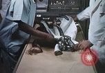 Image chimpanzé pour vaisseaux spatiaux testing United States USA, 1960, de la seconde 42 séquences d'archives historiques vidéo 65675023323