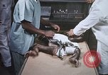 Image chimpanzé pour vaisseaux spatiaux testing United States USA, 1960, de la seconde 54 séquences d'archives historiques vidéo 65675023323