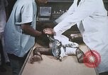Image chimpanzé pour vaisseaux spatiaux testing United States USA, 1960, de la seconde 58 séquences d'archives historiques vidéo 65675023323