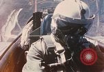 Image astronaute Mercure apesanteur la formation California United States USA, 1960, de la seconde 6 séquences d'archives historiques vidéo 65675023335