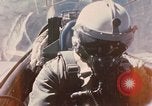 Image astronaute Mercure apesanteur la formation California United States USA, 1960, de la seconde 10 séquences d'archives historiques vidéo 65675023335
