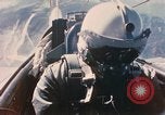 Image astronaute Mercure apesanteur la formation California United States USA, 1960, de la seconde 15 séquences d'archives historiques vidéo 65675023335