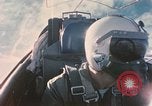 Image astronaute Mercure apesanteur la formation California United States USA, 1960, de la seconde 58 séquences d'archives historiques vidéo 65675023335