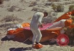 Image astronautes Survival Training Stead Air Force Base Nevada USA, 1960, de la seconde 27 séquences d'archives historiques vidéo 65675023340