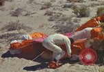 Image astronautes Survival Training Stead Air Force Base Nevada USA, 1960, de la seconde 28 séquences d'archives historiques vidéo 65675023340