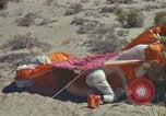 Image astronautes Survival Training Stead Air Force Base Nevada USA, 1960, de la seconde 30 séquences d'archives historiques vidéo 65675023340