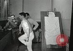 Immagine di Il battito cardiaco il test Ohio United States USA, 1959, secondo 26 filmato di repertorio 65675023392