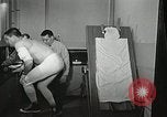 Immagine di Il battito cardiaco il test Ohio United States USA, 1959, secondo 56 filmato di repertorio 65675023392
