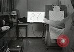 Immagine di Astronauta subisce il test Ohio United States USA, 1959, secondo 3 filmato di repertorio 65675023393