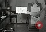 Immagine di Astronauta subisce il test Ohio United States USA, 1959, secondo 7 filmato di repertorio 65675023393