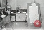 Immagine di Astronauta subisce il test Ohio United States USA, 1959, secondo 8 filmato di repertorio 65675023393