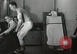 Immagine di Astronauta subisce il test Ohio United States USA, 1959, secondo 33 filmato di repertorio 65675023393