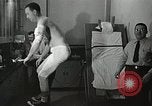 Immagine di Astronauta subisce il test Ohio United States USA, 1959, secondo 44 filmato di repertorio 65675023393