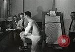 Immagine di Astronauta subisce il test Ohio United States USA, 1959, secondo 52 filmato di repertorio 65675023393