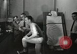 Immagine di Astronauta subisce il test Ohio United States USA, 1959, secondo 58 filmato di repertorio 65675023393