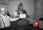 Immagine di Il capitano Harold W Christian Ohio United States USA, 1959, secondo 4 filmato di repertorio 65675023394