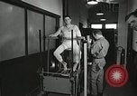 Immagine di Astronauta James Wood Ohio United States USA, 1959, secondo 20 filmato di repertorio 65675023395