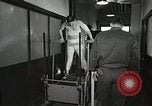 Immagine di Astronauta James Wood Ohio United States USA, 1959, secondo 46 filmato di repertorio 65675023395