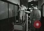 Immagine di Astronauta James Wood Ohio United States USA, 1959, secondo 54 filmato di repertorio 65675023395