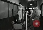 Immagine di Astronauta James Wood Ohio United States USA, 1959, secondo 58 filmato di repertorio 65675023395